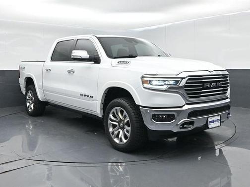 Bright White Clearcoat 2022 RAM 1500 Longhorn