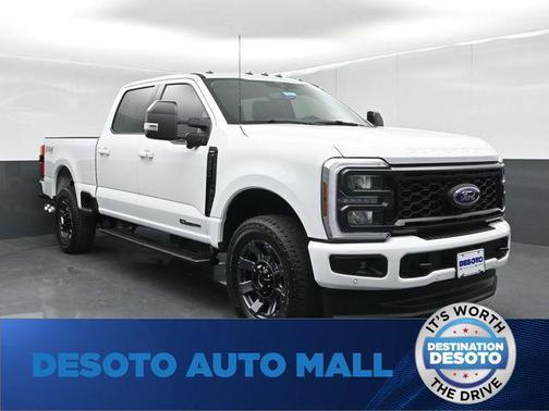 Oxford White 2024 Ford F-250 Lariat