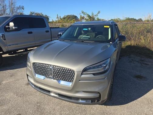 2023 Lincoln Aviator Standard