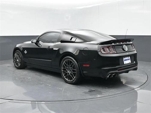 2013 Ford Shelby GT500 Base