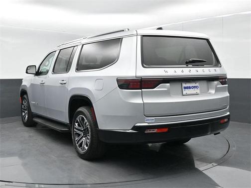 2024 Jeep Wagoneer L Series II 4x2