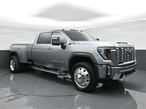 2025 GMC Sierra 3500 Denali