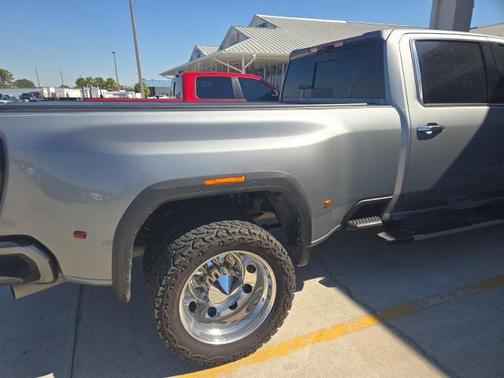 2025 GMC Sierra 3500 Denali