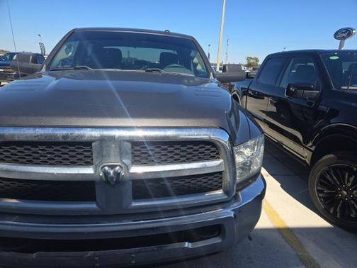 2018 RAM 2500 Tradesman Crew Cab 4x4 6'4' Box