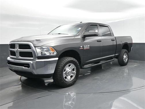 2018 RAM 2500 Tradesman Crew Cab 4x4 6'4' Box