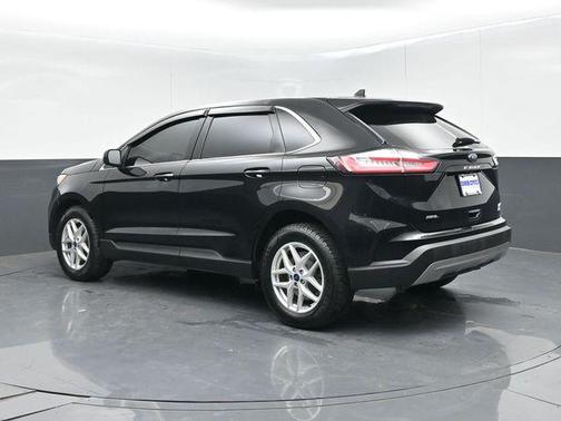 Agate Black Metallic 2022 Ford Edge SEL