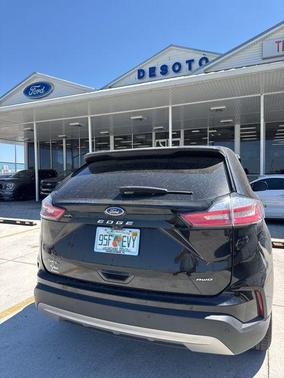 Agate Black Metallic 2022 Ford Edge SEL
