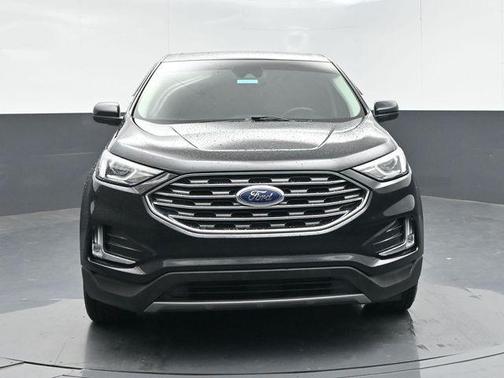 Agate Black Metallic 2022 Ford Edge SEL