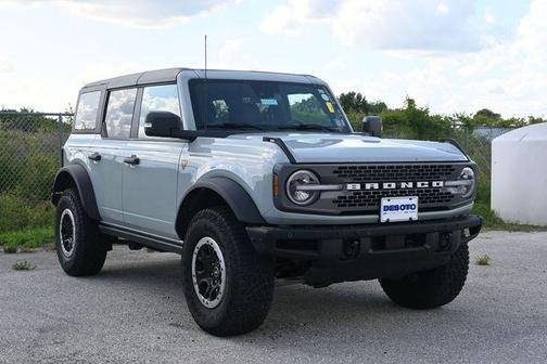 Cactus 2024 Ford Bronco Badlands