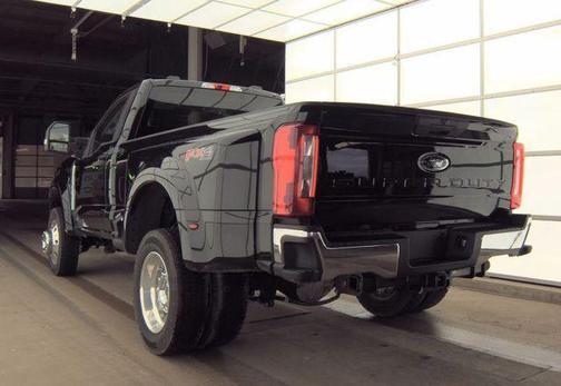 Black Metallic 2026 Ford F-450 XL