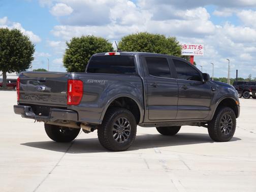 Photo 3 of 28 of 2019 Ford Ranger XLT