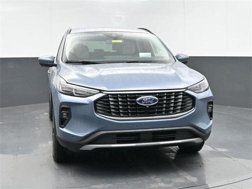 2025 Ford Escape PHEV SE