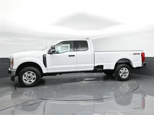 2025 Ford F-350 XLT