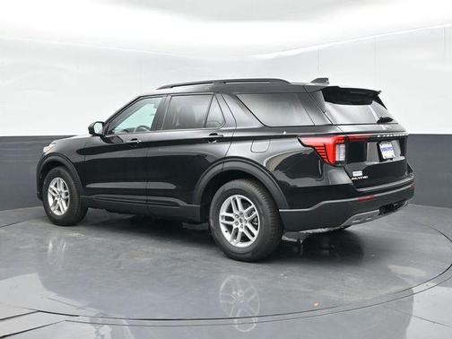 Agate Black Metallic 2026 Ford Explorer Active