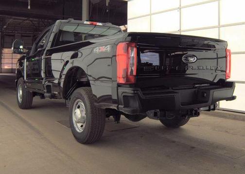 Black Metallic 2026 Ford F-250 XL