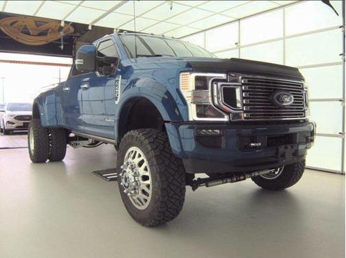 2022 Ford F-450 Limited