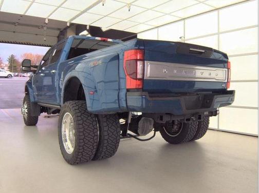 2022 Ford F-450 Limited