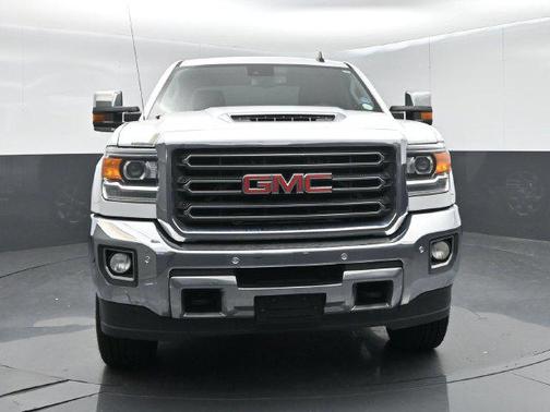Summit White 2018 GMC Sierra 2500 SLT