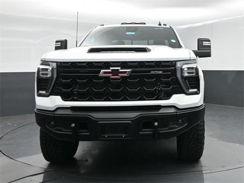 2024 Chevrolet Silverado 2500 4WD Crew Cab Standard Bed ZR2