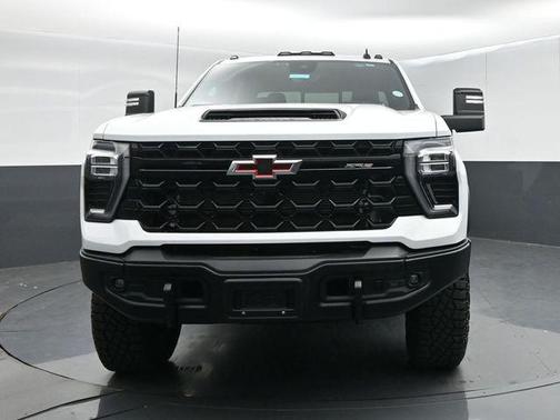 2024 Chevrolet Silverado 2500 4WD Crew Cab Standard Bed ZR2