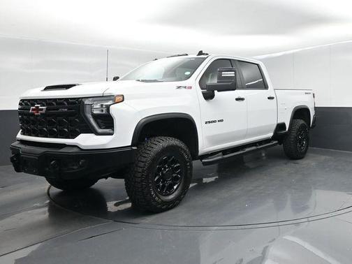 2024 Chevrolet Silverado 2500 4WD Crew Cab Standard Bed ZR2