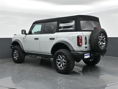 2021 Ford Bronco Badlands