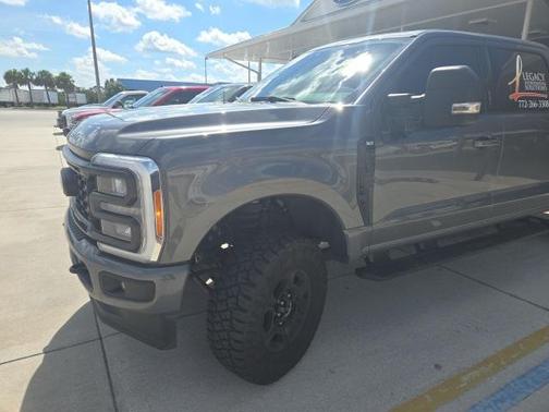 2023 Ford F-350 XLT