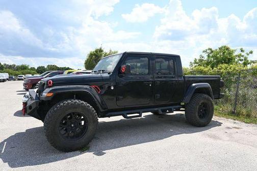 Black Clearcoat 2022 Jeep Gladiator Sport S