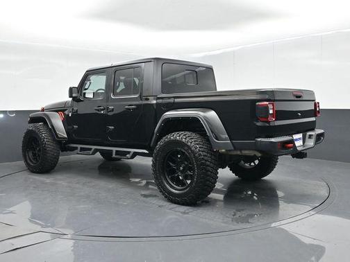 Black Clearcoat 2022 Jeep Gladiator Sport S