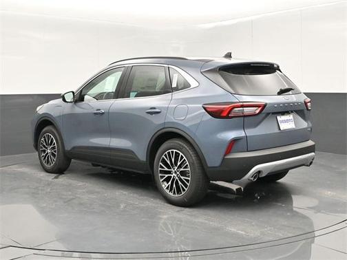 2025 Ford Escape PHEV SE