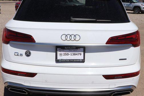2024 Audi Q5 45 S line Premium Plus