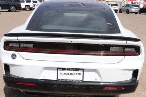 2024 Dodge Charger R/T Scat Pack