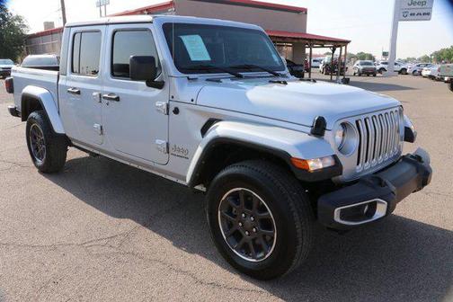 2023 Jeep Gladiator Overland