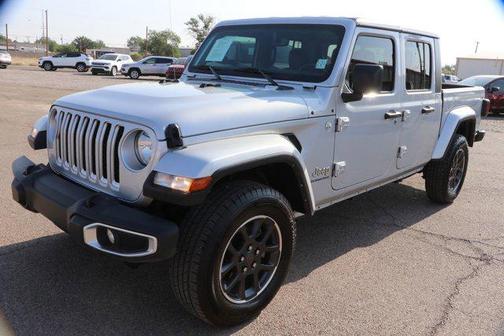 2023 Jeep Gladiator Overland
