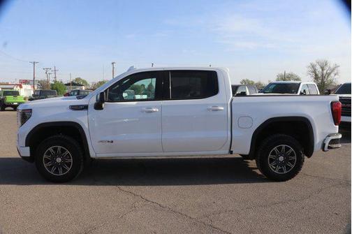 2025 GMC Sierra 1500 AT4