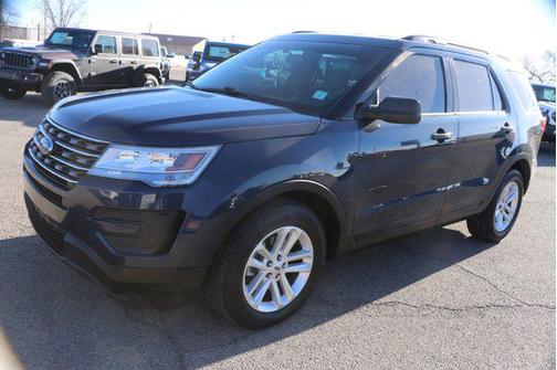 2017 Ford Explorer Base