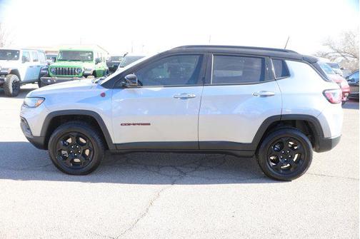 2023 Jeep Compass Trailhawk
