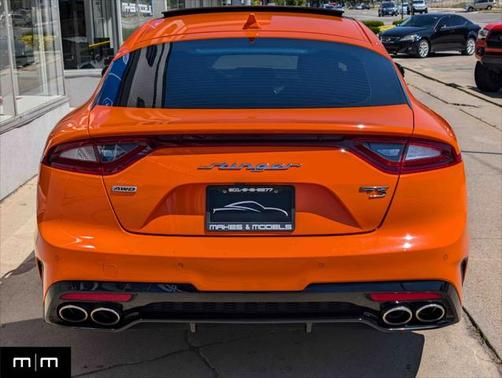 2019 Kia Stinger GTS