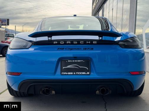 2024 Porsche 718 Cayman GTS 4.0