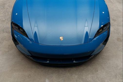 2025 Porsche Taycan Turbo GT