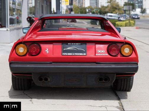 1984 Ferrari 308 Base