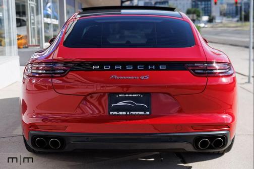 Carmine Red 2017 Porsche Panamera 4S