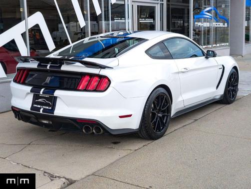 2020 Ford Shelby GT350 Base