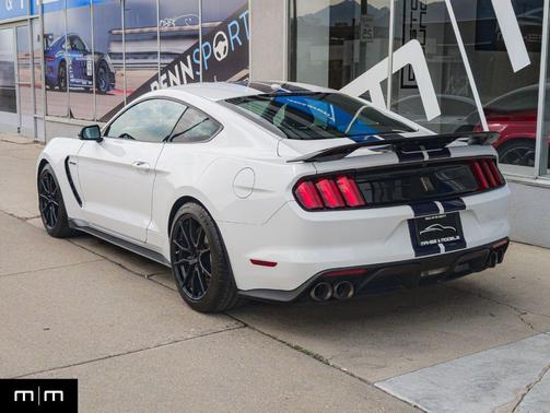 2020 Ford Shelby GT350 Base