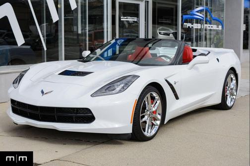 Arctic White 2018 Chevrolet Corvette Stingray Z51