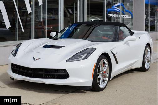 Arctic White 2018 Chevrolet Corvette Stingray Z51