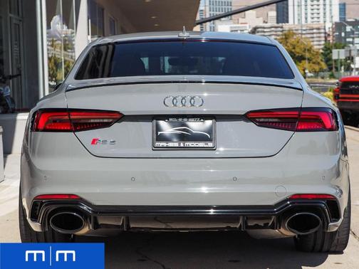 Photo 4 of 32 of 2019 Audi RS 5 2.9T