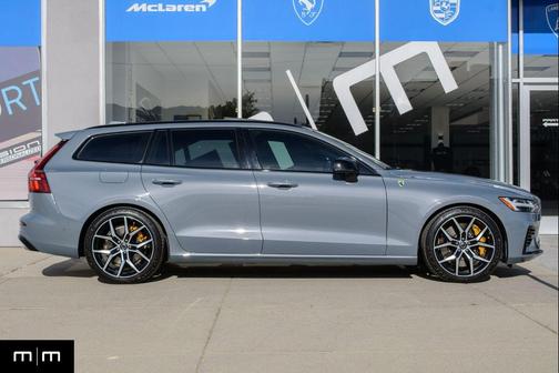 Thunder Grey Metallic 2024 Volvo V60 Recharge Plug-In Hybrid Polestar