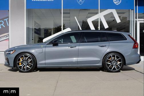 Thunder Grey Metallic 2024 Volvo V60 Recharge Plug-In Hybrid Polestar