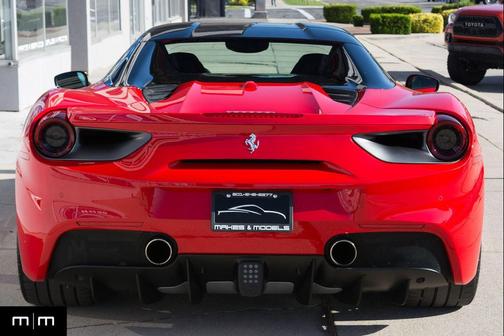 Rosso Corsa 2017 Ferrari 488 Spider Base